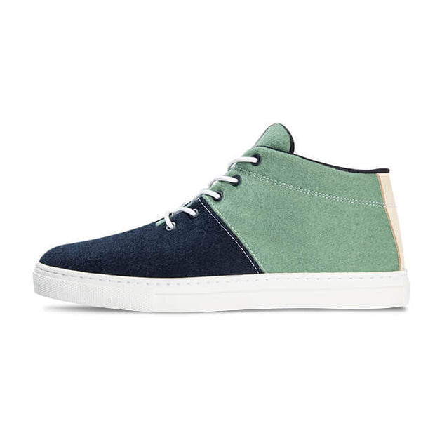 Sky Wooler Navy Eucalyptus