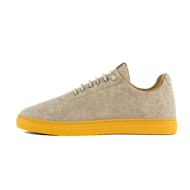 Baabuk sneakers on sale