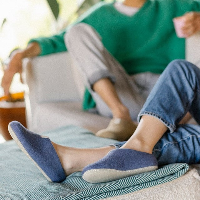 How to Choose House Slippers That Last