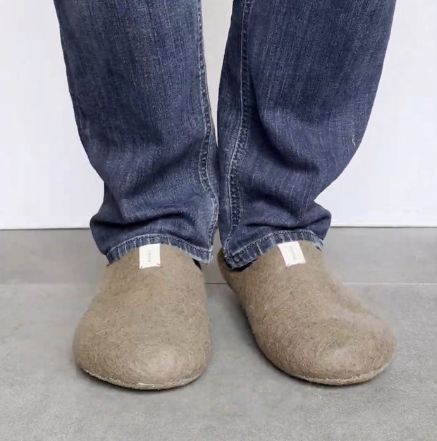 Kanga Slippers - Brown