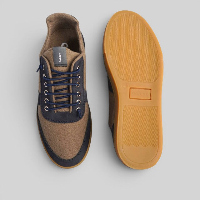 Urban Wooler - Petrol Grey