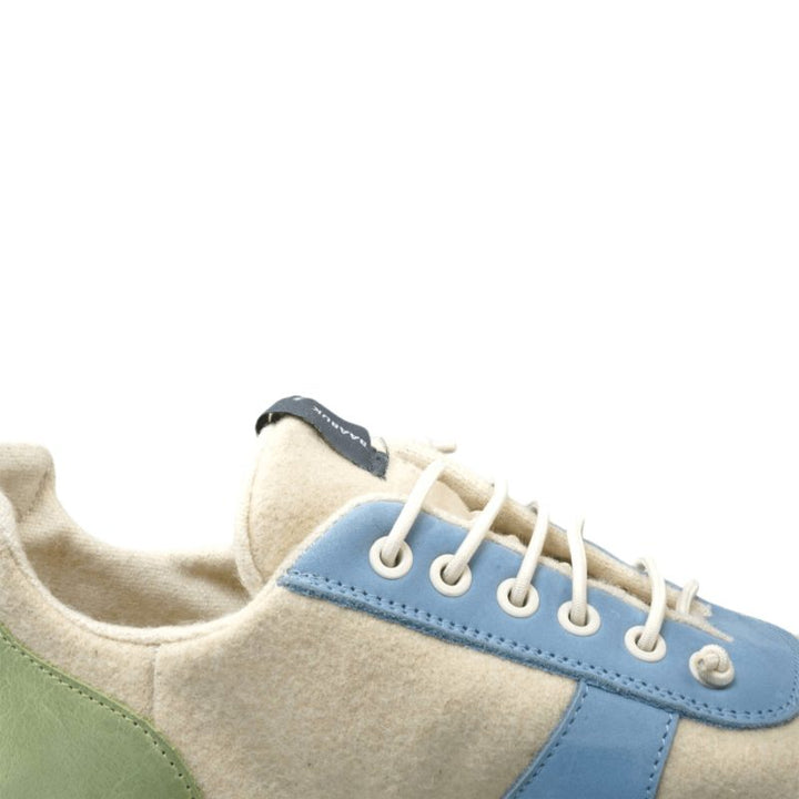 Urban Wooler - Wonderland