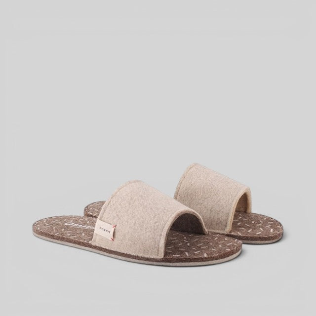 Baabuk Baabulette wool slide sandals in middle grey with a natural crepe rubber sole and minimalist design.