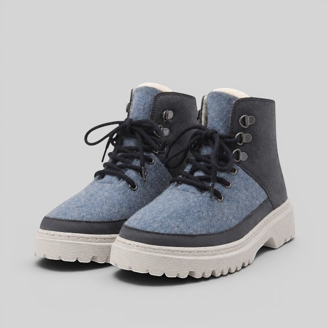 Baabuk Ice Wooler Blue Raisa boots featuring blue wool upper, dark nubuck trim, and a durable white lugged rubber sole.