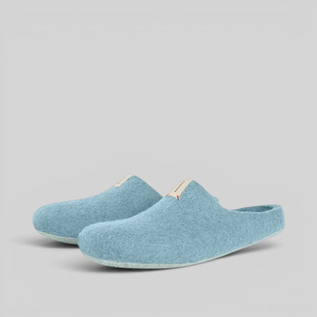 Baabuk Kanga light blue handmade wool slippers with a simple slip-on design and natural latex soles.