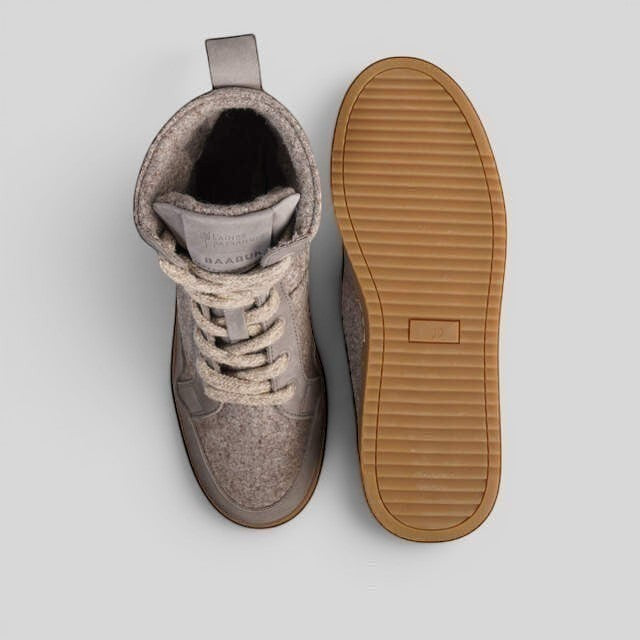 Baabuk Peaks Wooler high-top sneakers in warm grey wool with tan rubber sole and rope laces.