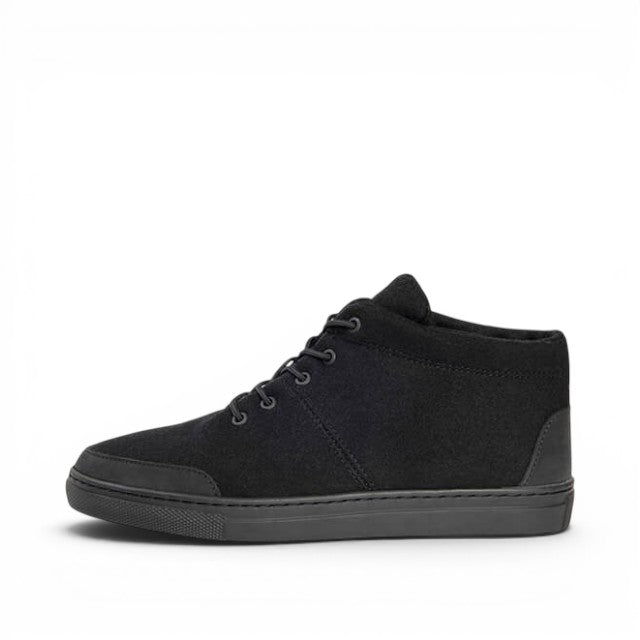 Sky Wooler - Black on Black