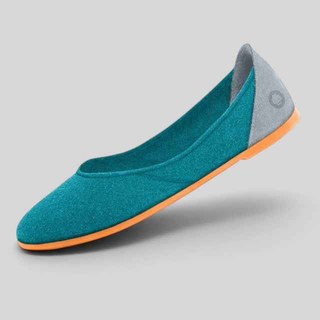 Baabuk teal wool ballerina flat with a grey nubuck heel detail and orange rubber sole.