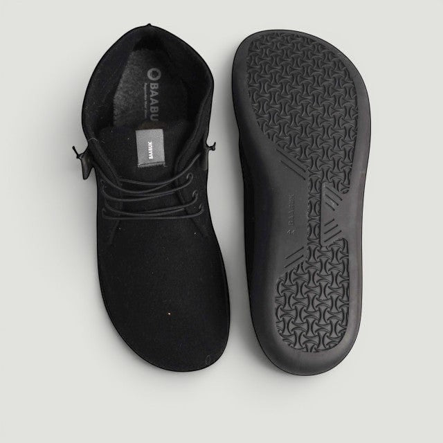 Baabuk Zero Wooler High black barefoot shoes made of wool with rubber sole and cotton laces.