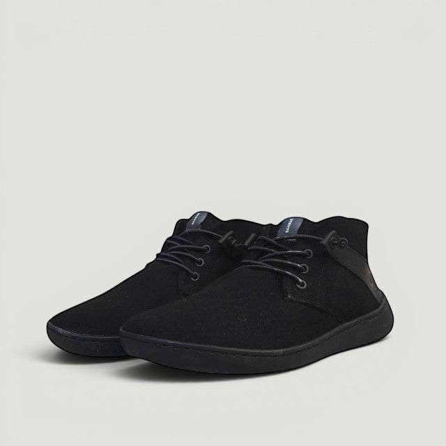 Baabuk Zero Wooler High black barefoot shoes made of wool and nubuck with rubber sole.